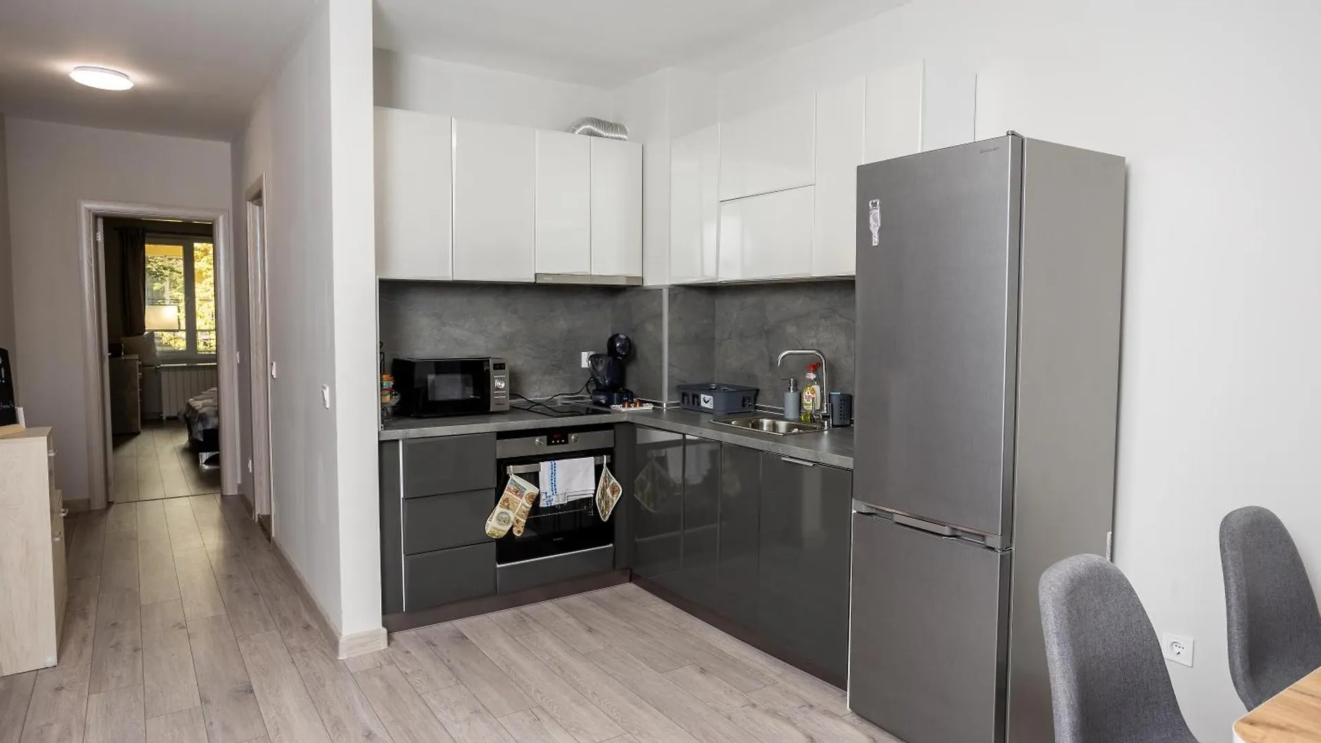 Apartment 2-Стаен Апартамент С Безплатен Паркинг На Топ Локация Sofia